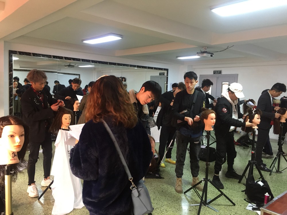 2019成都美发师职业资格证书考试现场