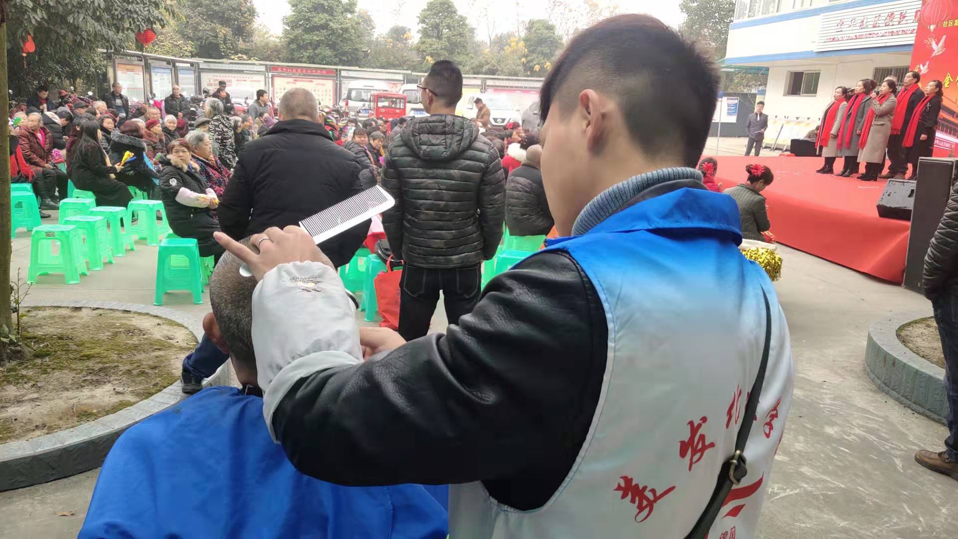 成都专业理发学校、锦风教育学校